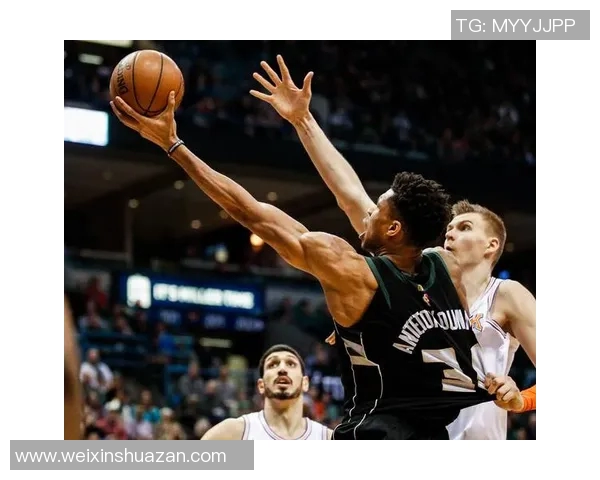 雄鹿与尼克斯对决分析：战术布局与球员表现的全面解读