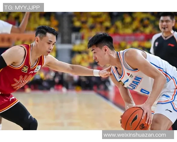 CBA福建队与广东队精彩对决回顾分析及赛后亮点总结